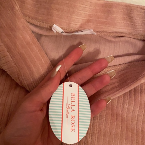 Pink Velvet Bodycon Skirt - Picture 3 of 5